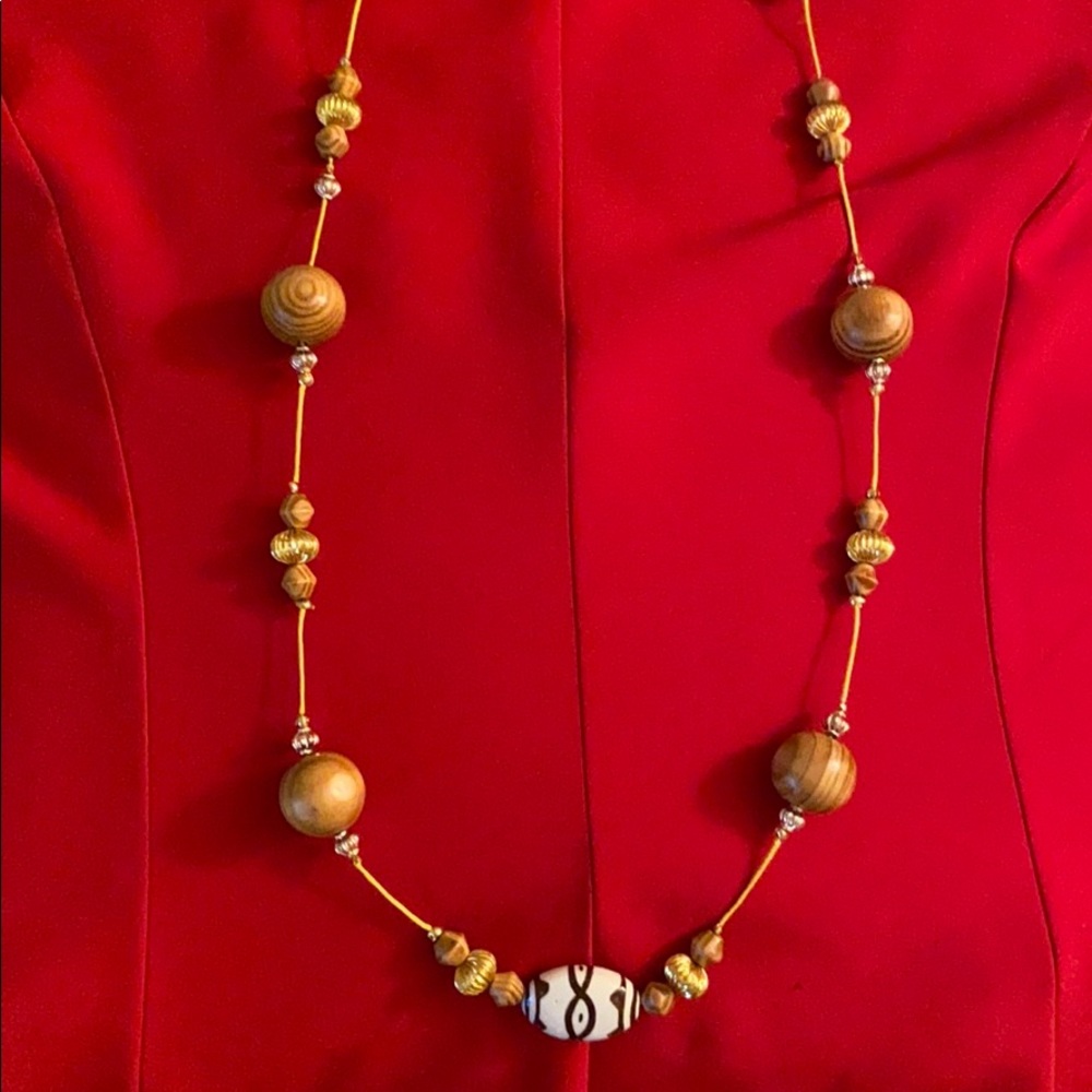 Round wood bead necklace